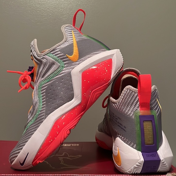 LEBRON SOLDIER 14 multicolor - Picture 7 of 10